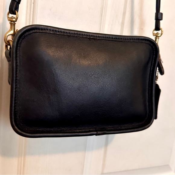 Vintage Coach Carnival Bag No. 9925 Black - Picture 6 of 13